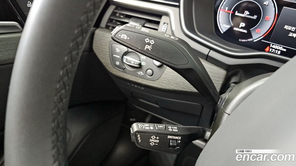 Audi A4 35 TDI Premium, 2023