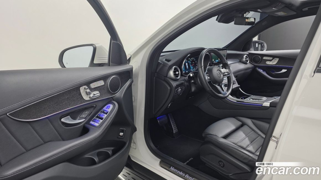 Mercedes-Benz GLC-Class GCL300 4MATIC Coupe, 2023