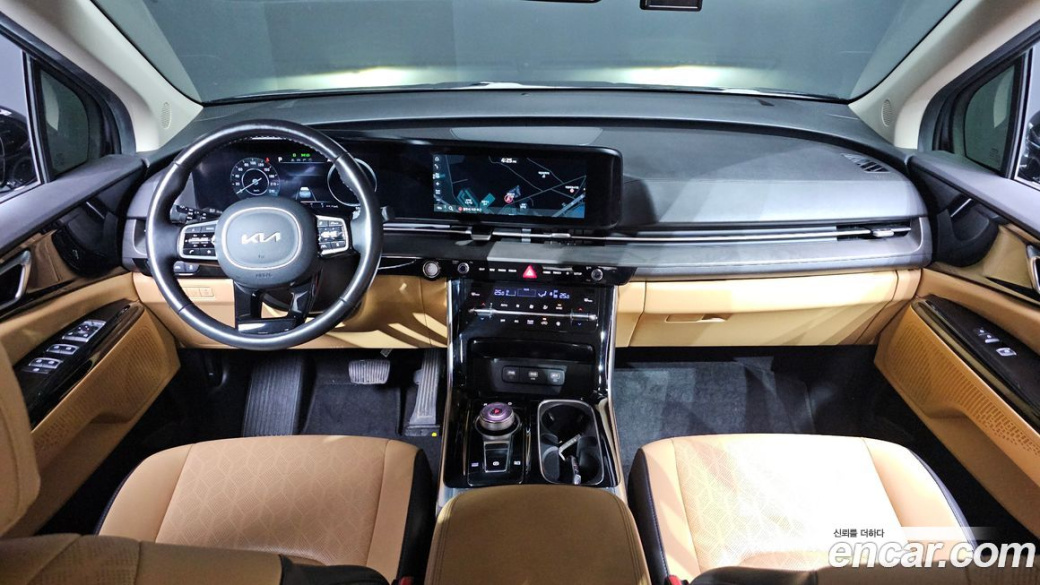 Kia Carnival 9-Seater Noblesse, 2023