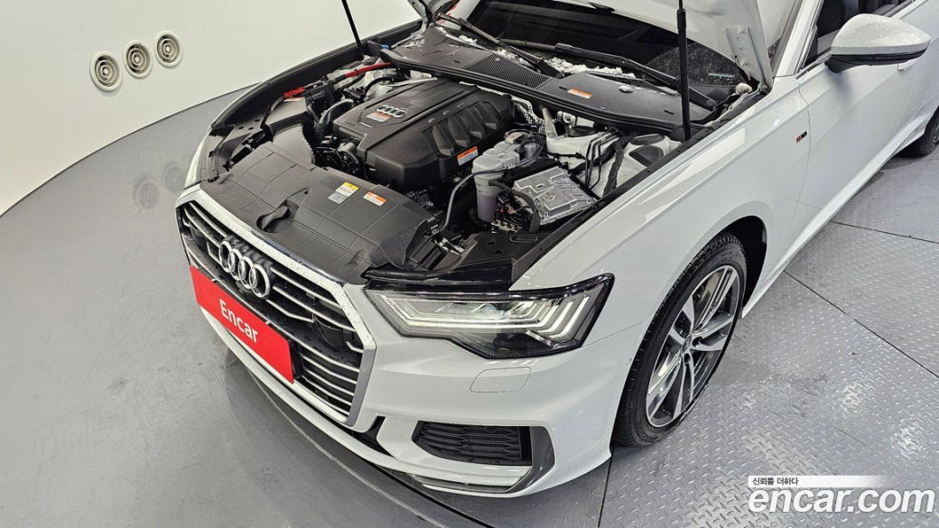 Audi A6 45 TFSI Premium, 2023