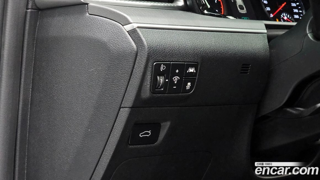 Kia K5 2.0, 2022