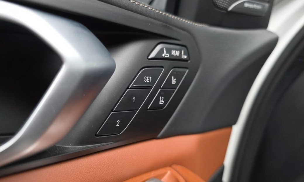 BMW X7 xDrive 40i M Sport 7STR, 2025