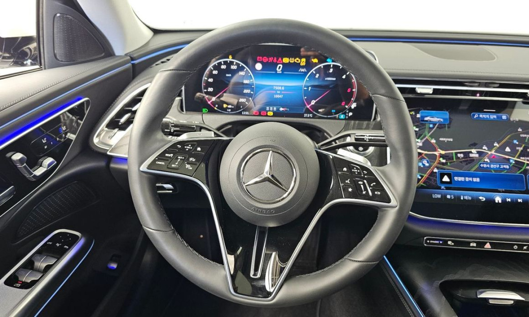 Mercedes-Benz E-Class E220d 4MATIC Exclusive, 2024