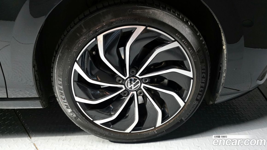 Volkswagen Golf 2.0 TDI Prestige, 2024