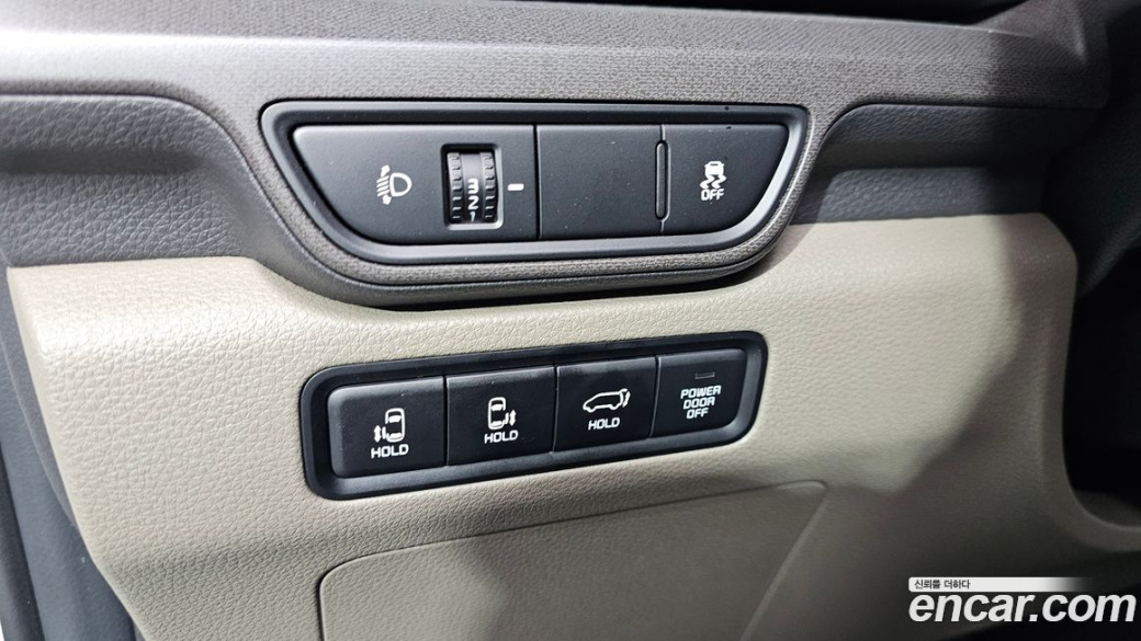 Kia Carnival 9-Seater Noblesse, 2025