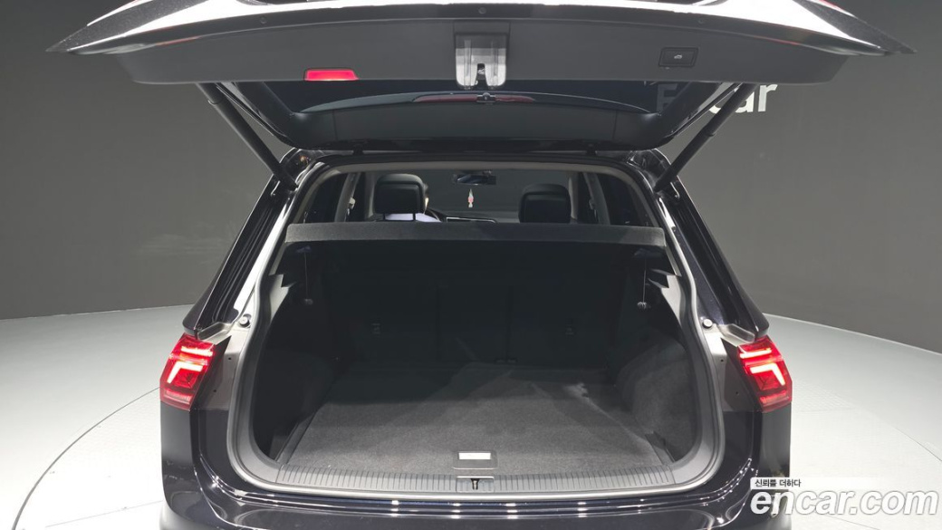 Volkswagen Tiguan 2.0 TDI Prestige, 2023