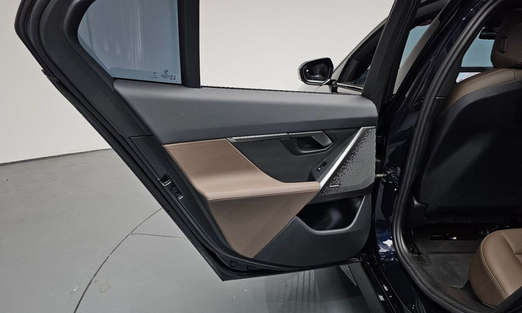 BMW 5-Series 520i M Sport, 2024