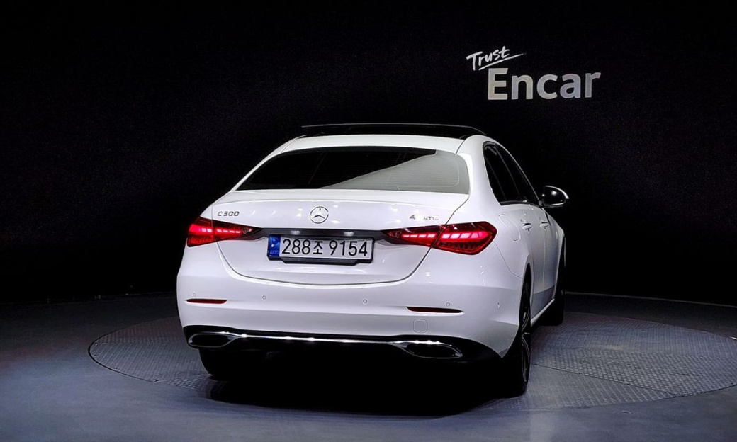 Mercedes-Benz C-Class C300 4MATIC Avantgarde, 2023