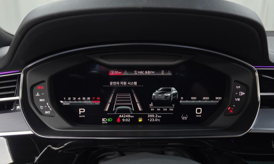 Audi A8 55 TFSI Quattro LWB, 2021