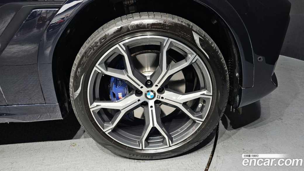 BMW X6 xDrive30d M Sport, 2022