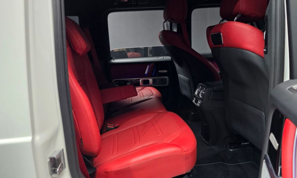 Mercedes-Benz G-Class G400d, 2024