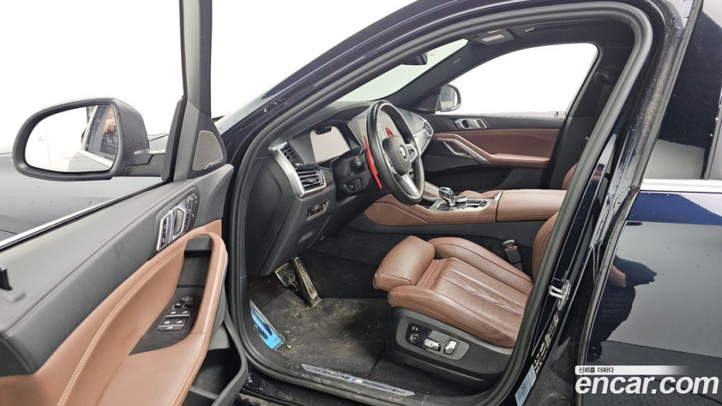BMW X6 xDrive40i M Sport, 2023