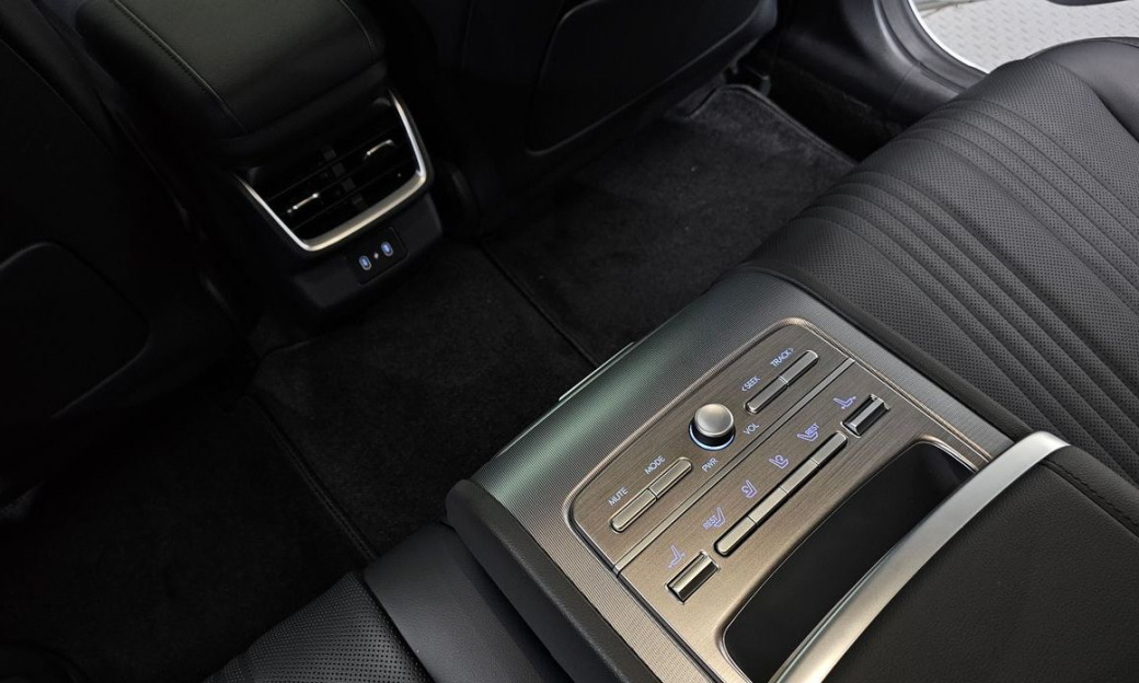 Hyundai Grandeur 2,5 Gasoline 2WD, 2023