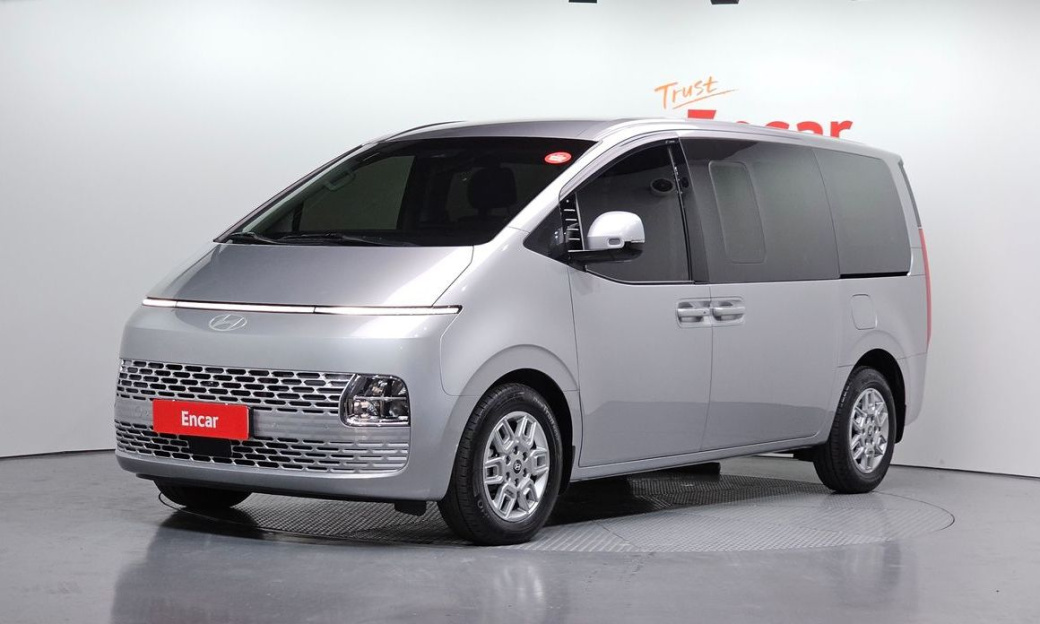 Hyundai Staria Cargo 5-Seater, 2025
