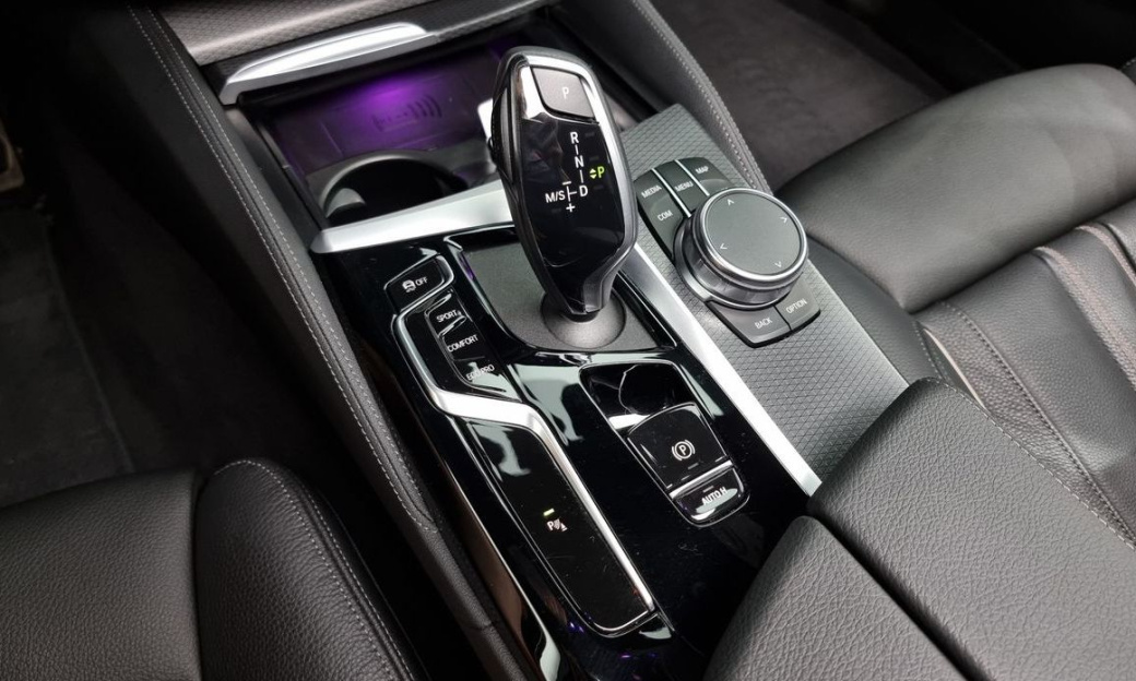 BMW 5-Series 520i M Sport, 2023