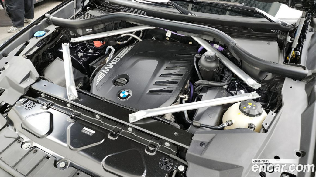 BMW X6 xDrive30d M Sport, 2024
