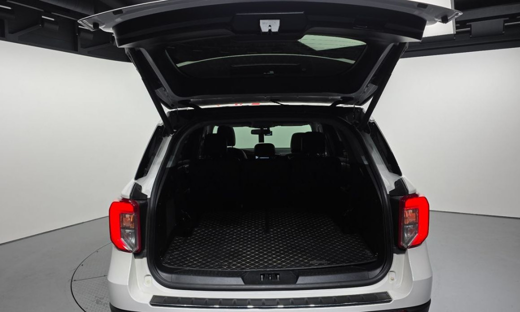 Ford Explorer 2.3 LimIted 4WD, 2022