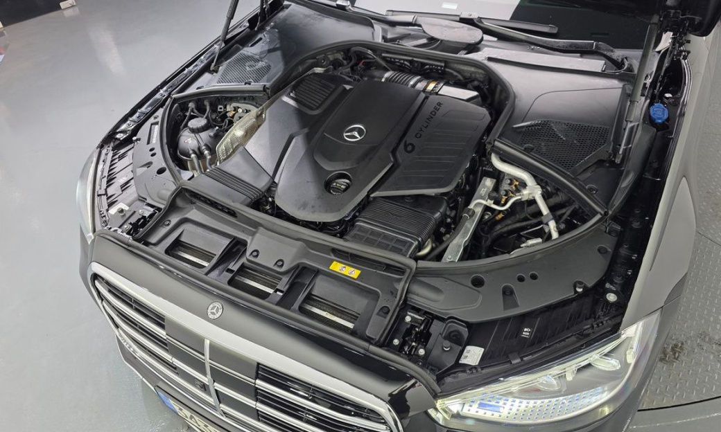 Mercedes-Benz S-Class S400 d 4MATIC, 2022