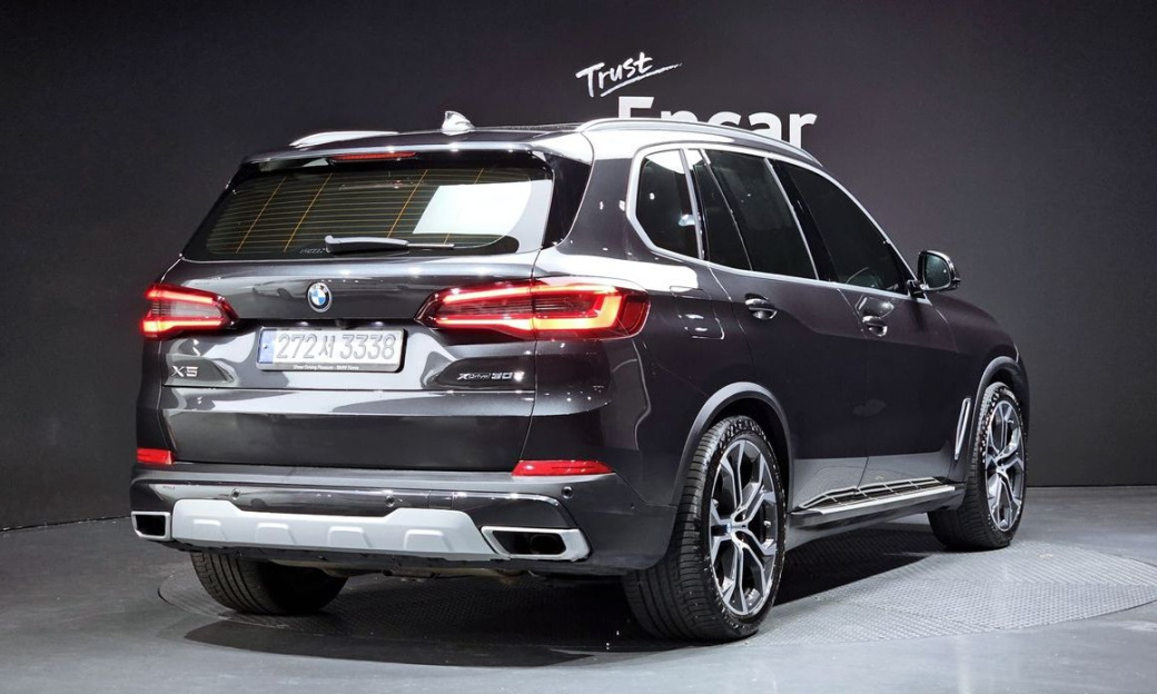 BMW X5 xDrive 30d xLine, 2022