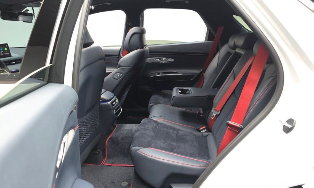 Genesis GV70 2.5T Gasoline AWD, 2023