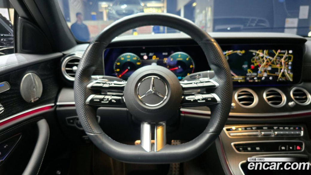 Mercedes-Benz E-Class E220d 4MATIC AMG Line, 2022