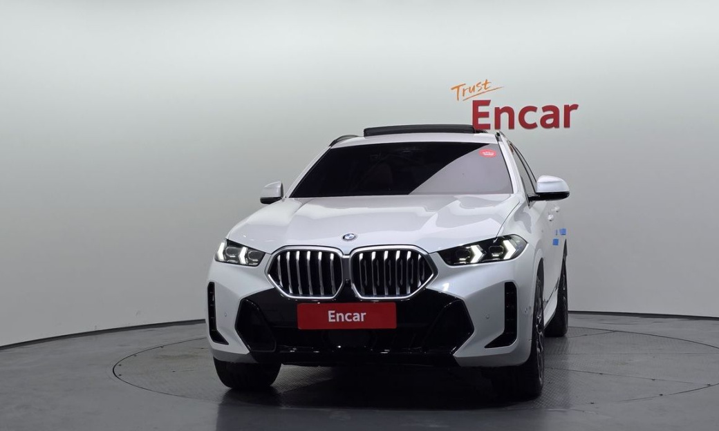 BMW X6 xDrive40i M Sport, 2024