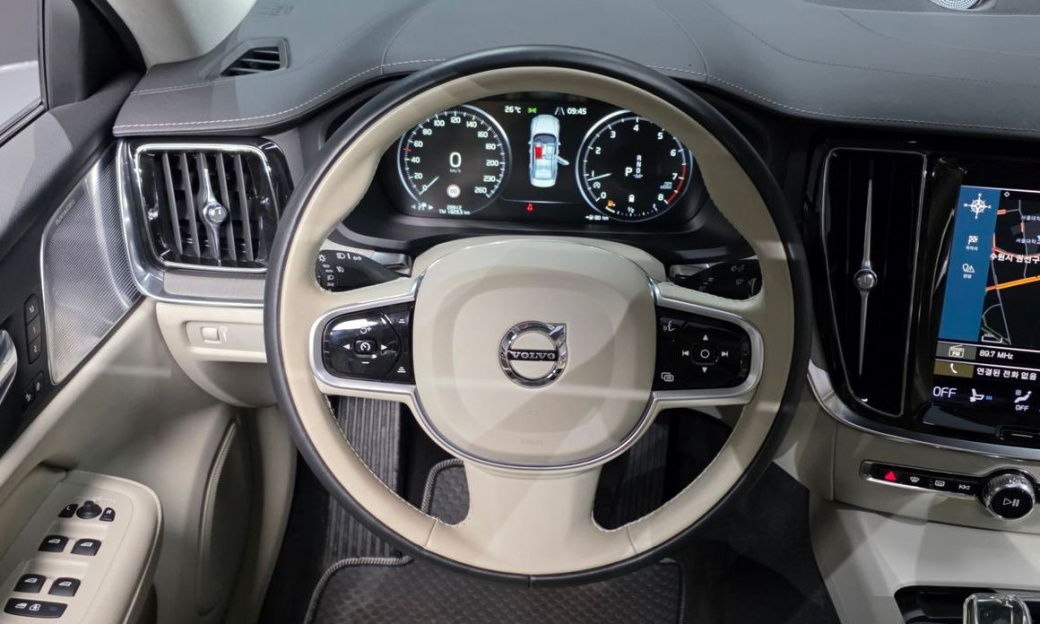 Volvo S60 B5 Inscription, 2022