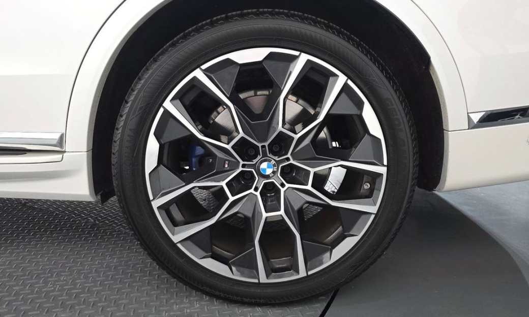 BMW X7 xDrive 40i M Sport 6STR, 2024