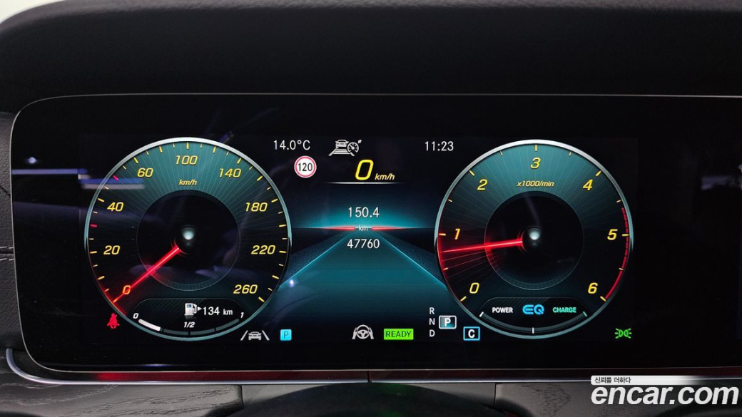 Mercedes-Benz CLS-Class CLS300d 4MATIC, 2023