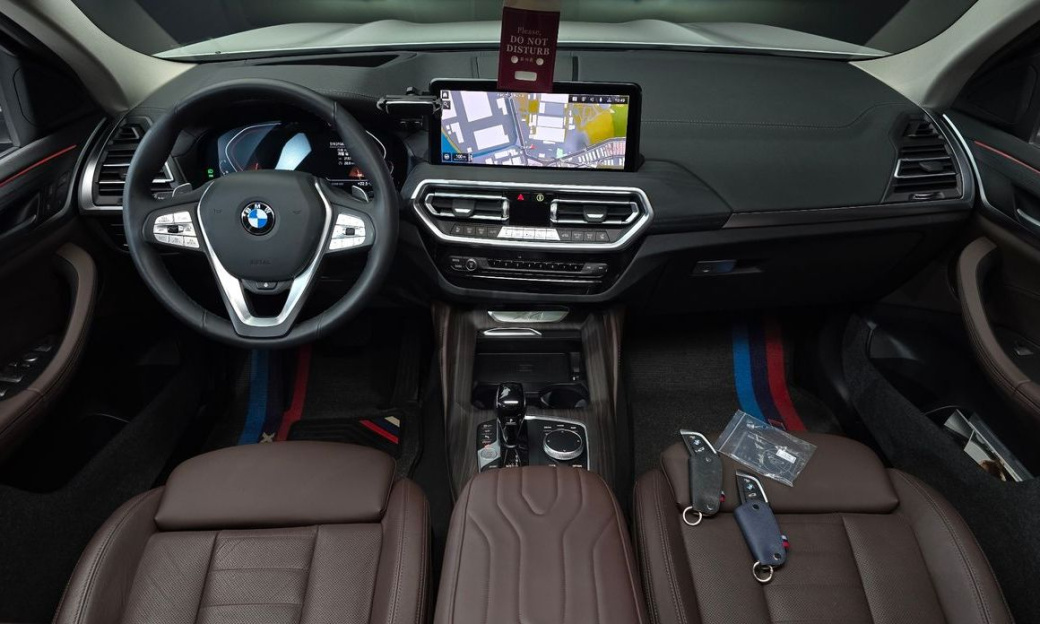 BMW X4 xDrive20i xLine, 2024