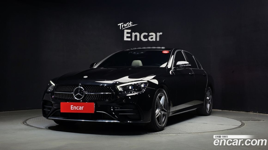 Mercedes-Benz E-Class E250 AMG Line, 2023