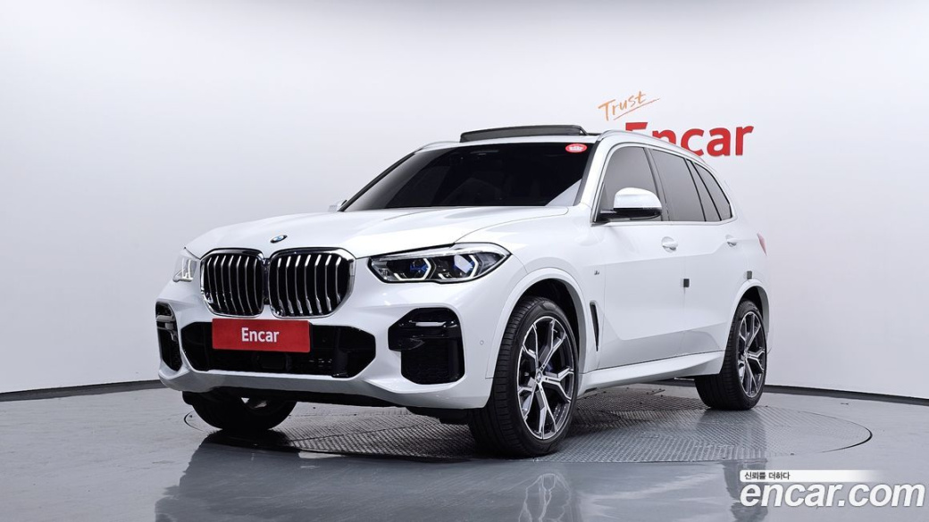 BMW X5 xDrive 40i M Sport, 2022