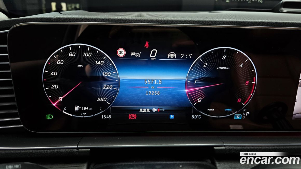 Mercedes-Benz GLE-Class GLE300d 4MATIC, 2024