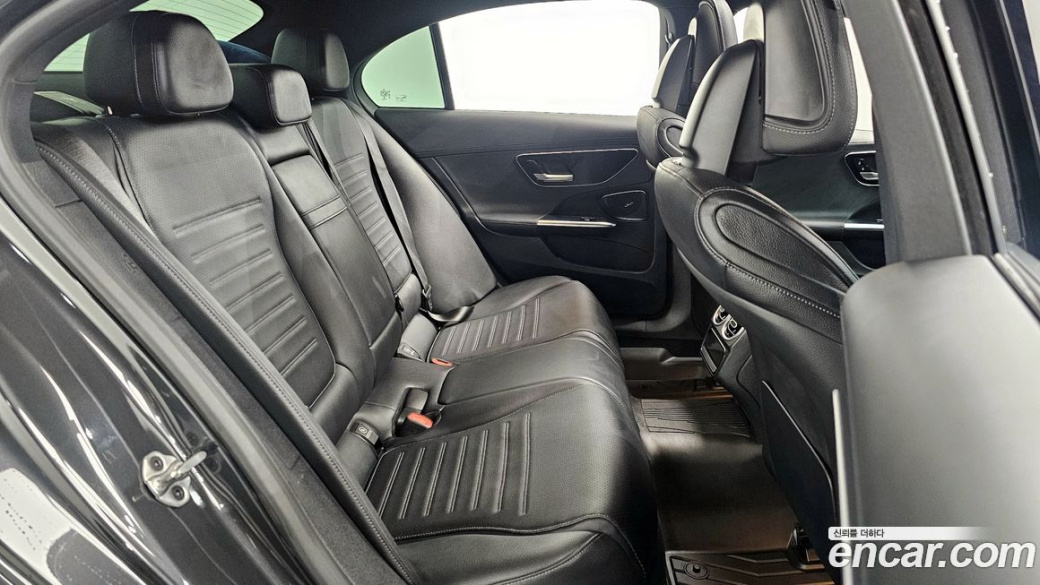 Mercedes-Benz C-Class C300 AMG Line, 2022