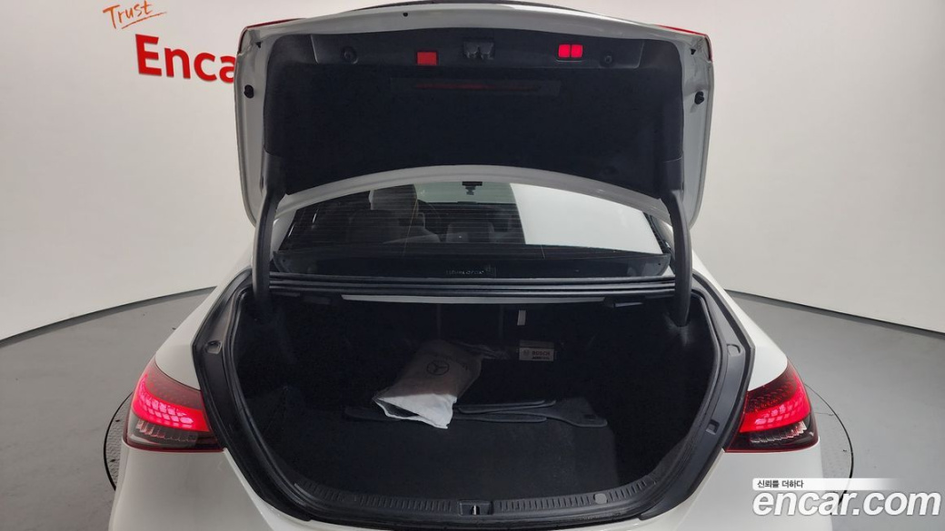 Mercedes-Benz E-Class E350 4MATIC Avantgarde, 2022