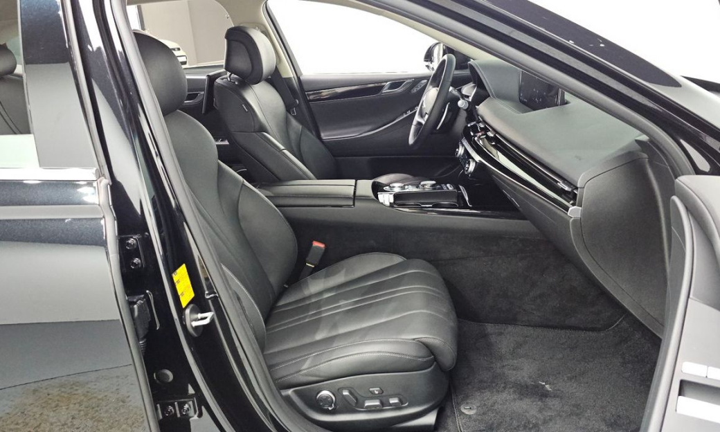 Genesis G80 Gasoline 2.5 Turbo AWD, 2024