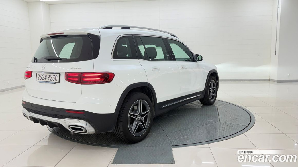 Mercedes-Benz GLB-Class GLB250 4MATIC, 2025