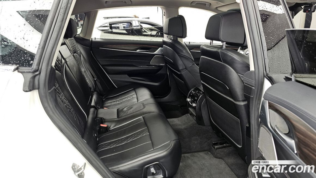 BMW Gran Turismo 630i xDrive Luxury, 2022
