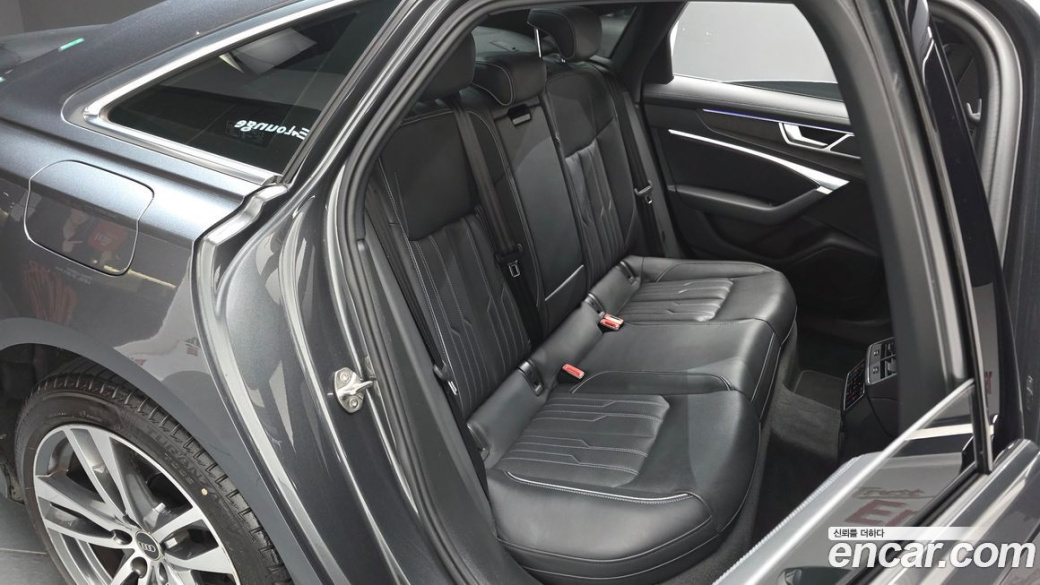 Audi A6 40 TDI Premium, 2022