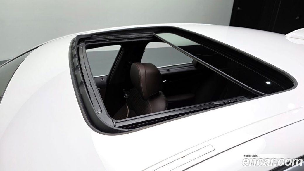 BMW 5-Series 530i M Sport Package, 2023