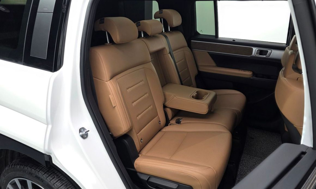 Hyundai Santafe Gasoline 2.5T 2WD, 2024