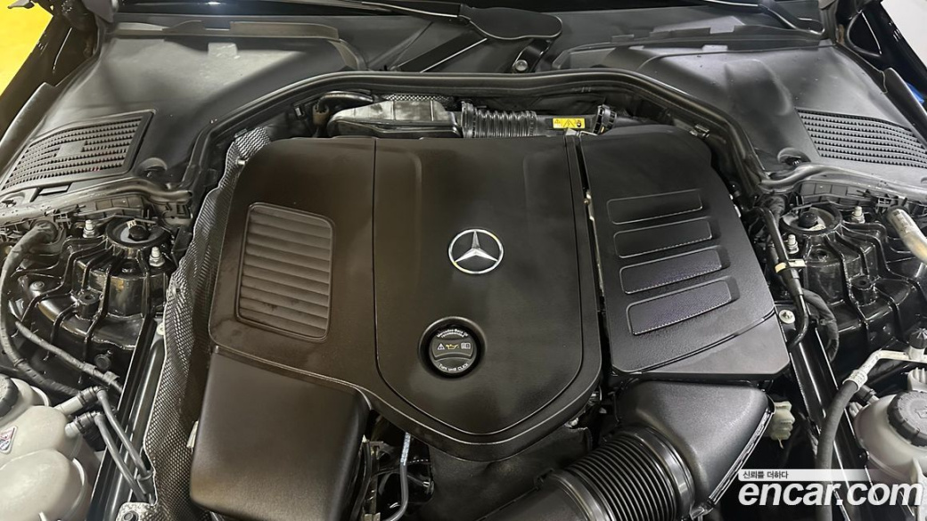 Mercedes-Benz C-Class C300 4MATIC Avantgarde, 2024