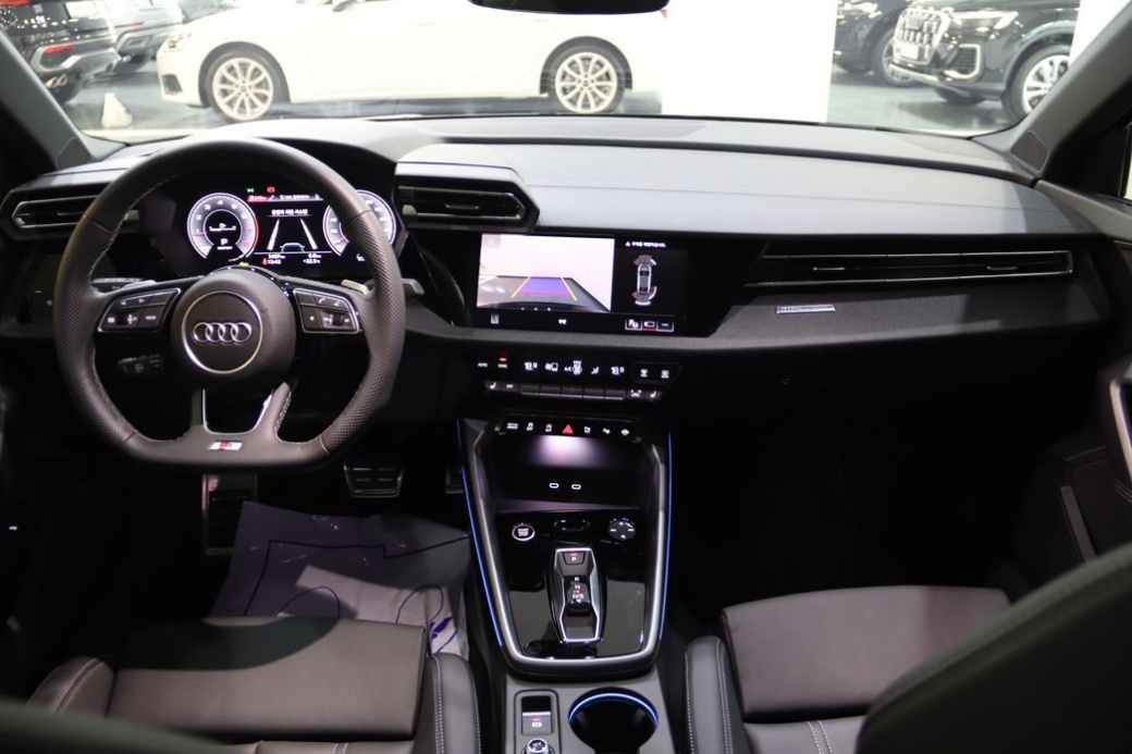 Audi A3 40 TFSI Premium, 2025