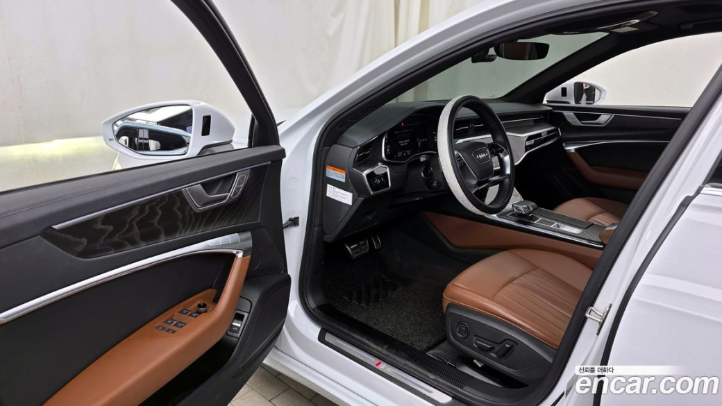 Audi A6 45 TFSI Premium, 2022