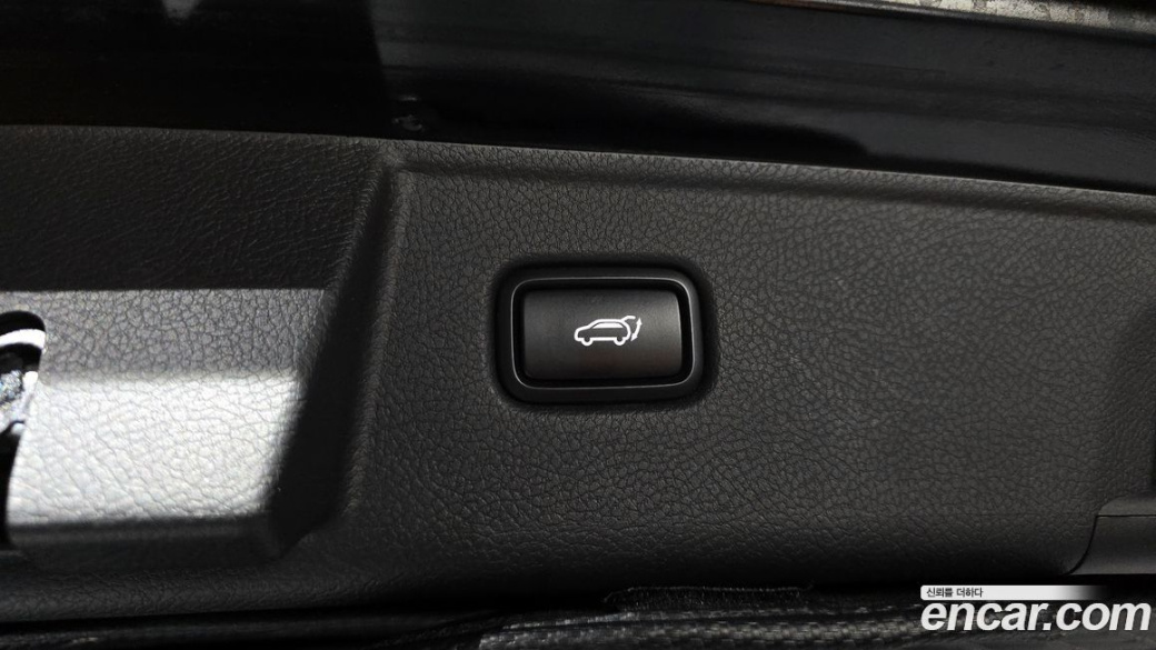 Kia Mohave Diesel 3.0 4WD 5-Seater, 2022