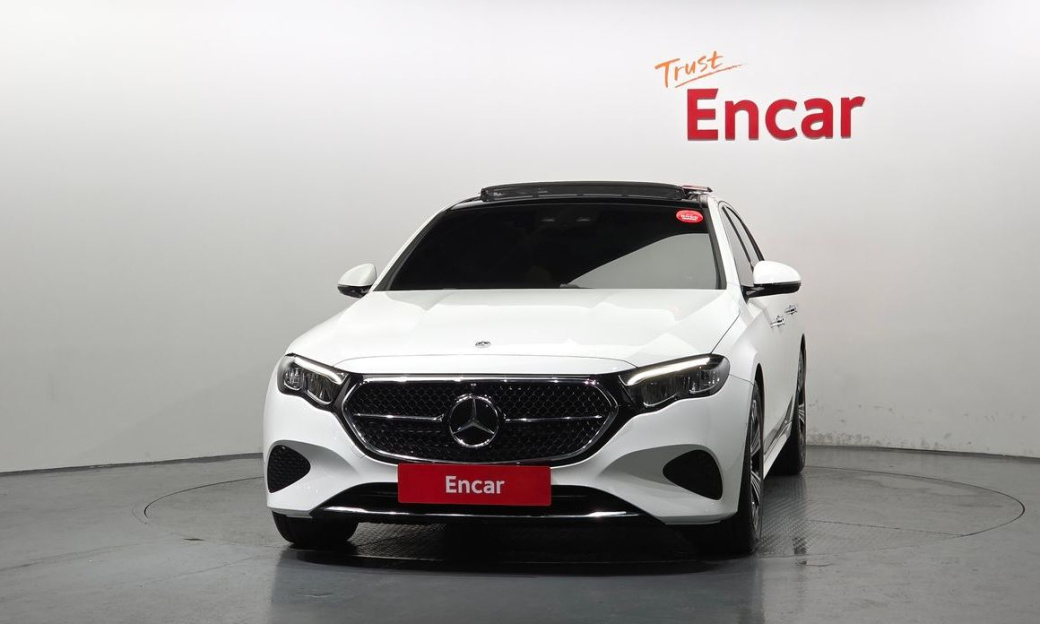 Mercedes-Benz E-Class E200 Avantgarde, 2025