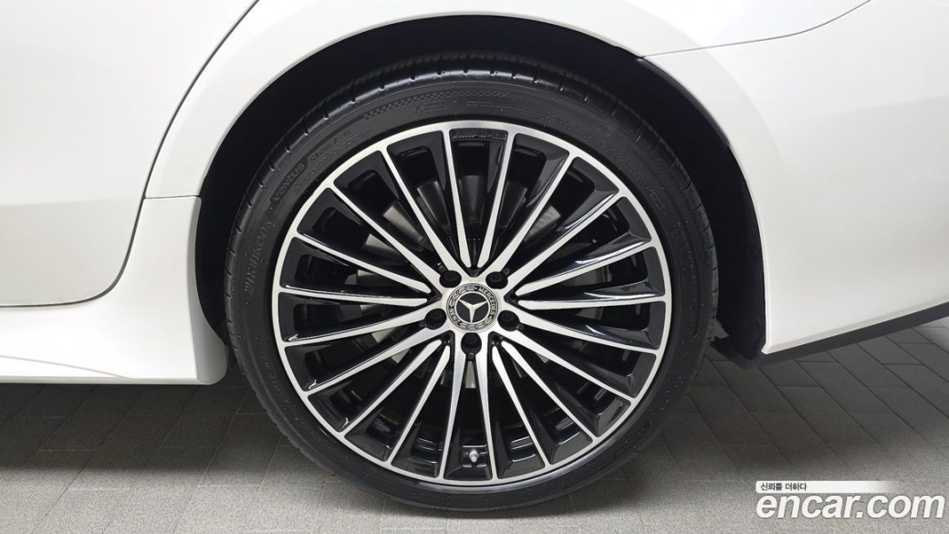 Mercedes-Benz CLS-Class CLS450 4MATIC AMG Line, 2023