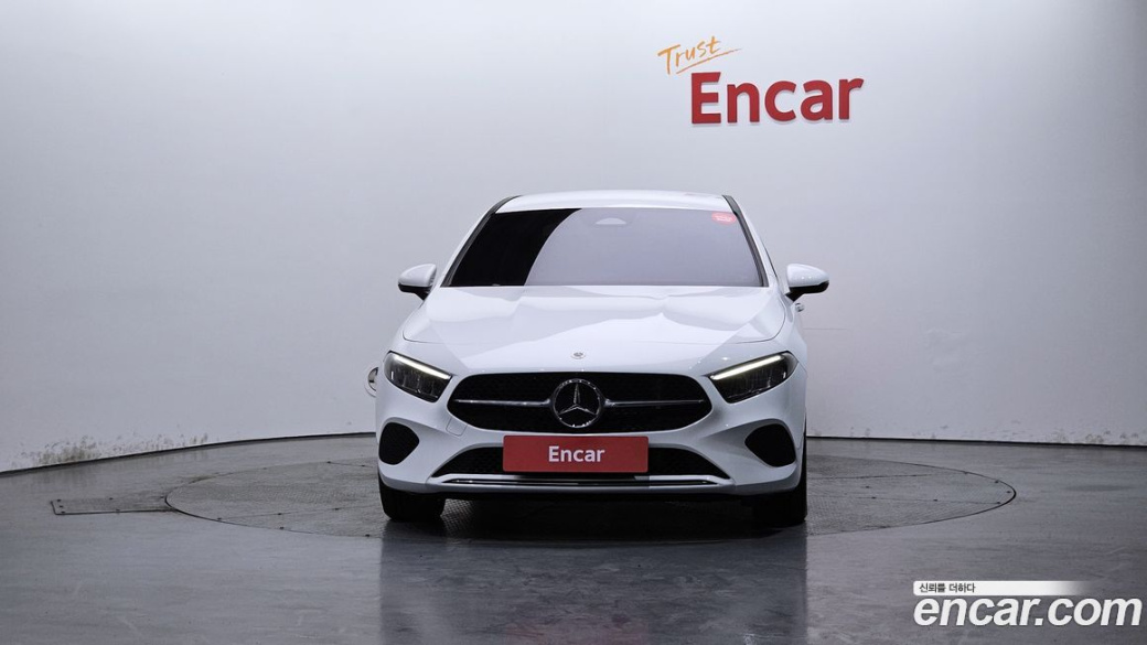 Mercedes-Benz A-Class A220 Sedan, 2026