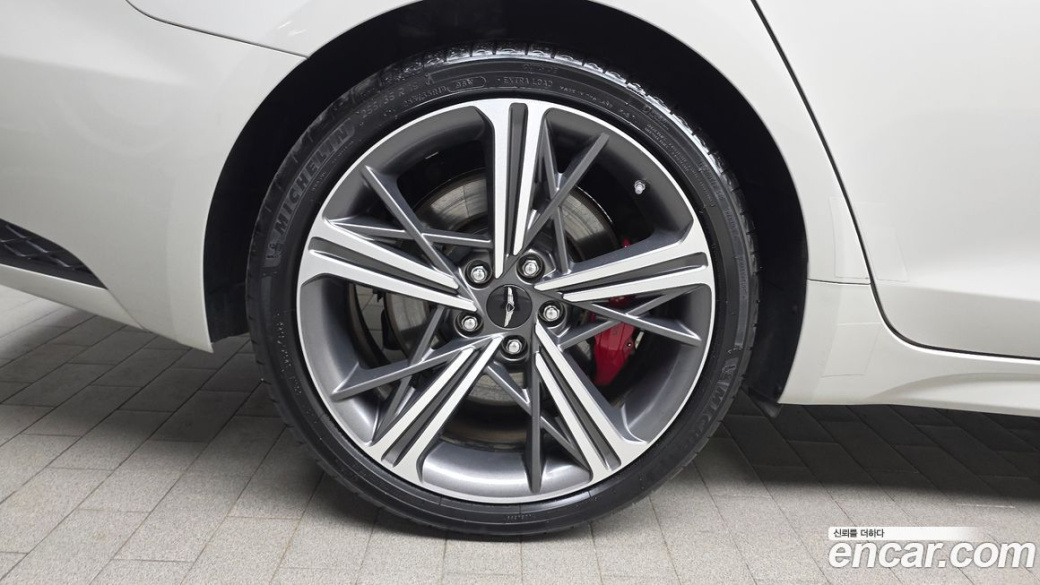 Genesis G70 Gasoline 2.5T 4WD, 2024