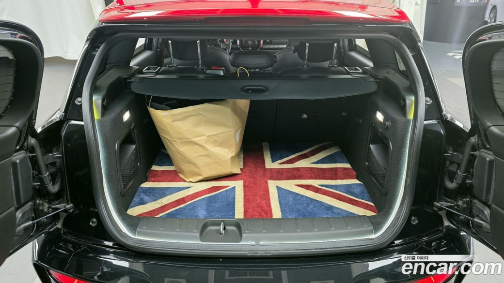 Mini Clubman JCW, 2023
